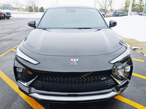 New 2026 Buick Envista Sport Touring w/ Convenience I Package image 2