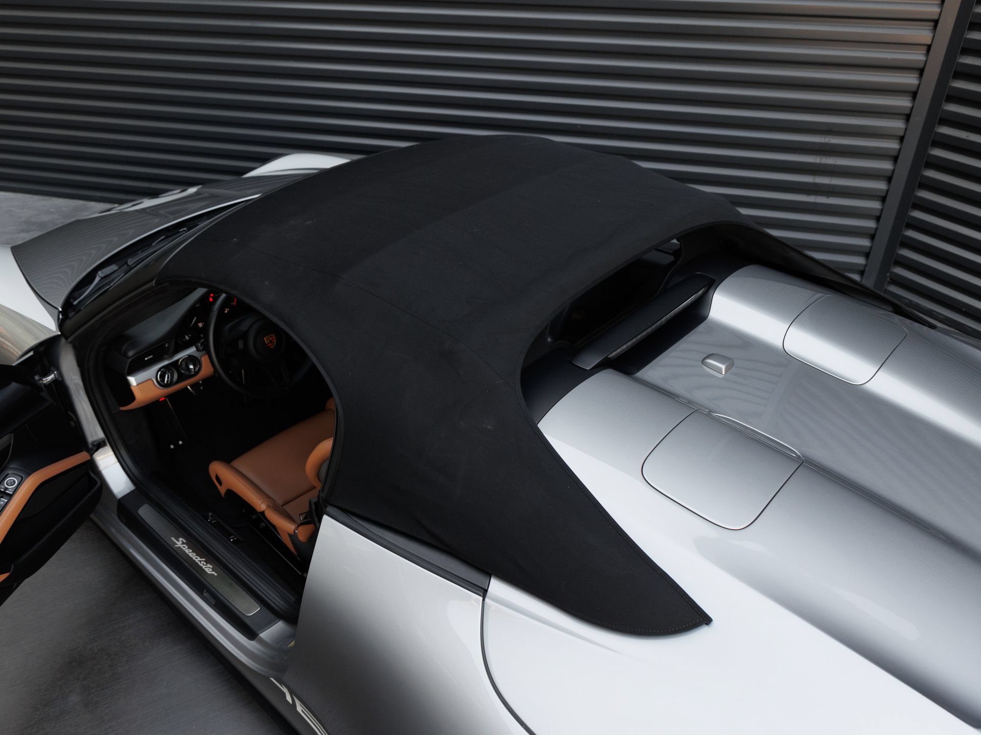 Certified 2019 Porsche 911 Speedster RWD image 13