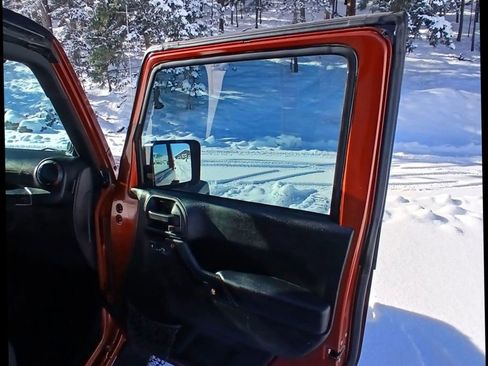 Used 2014 Jeep Wrangler Unlimited Sport w/ Quick Order Package 24S image 10