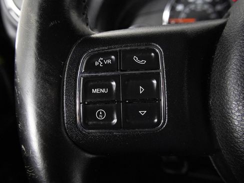 Used 2015 Jeep Wrangler Unlimited Sahara w/ Connectivity Group image 26