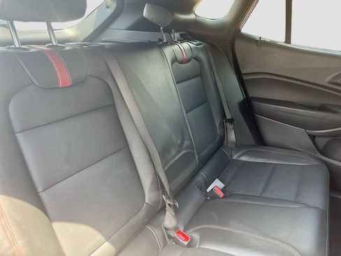 Used 2024 Chevrolet Trax RS w/ Sunroof Package FWD image 26
