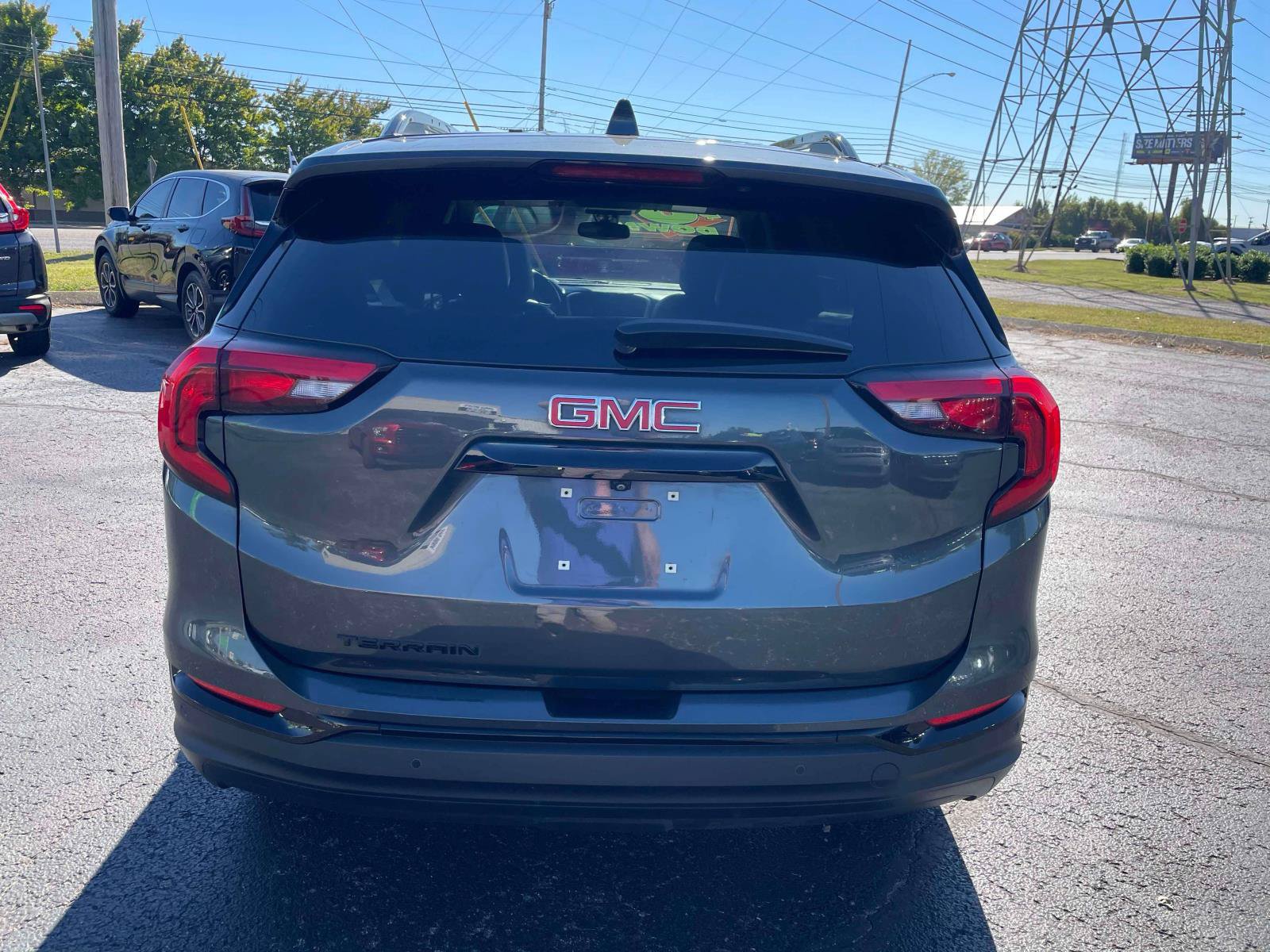 Used 2021 GMC Terrain SLT w/ Elevation Edition FWD image 6