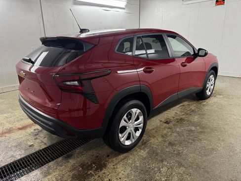 New 2026 Chevrolet Trax LS image 10