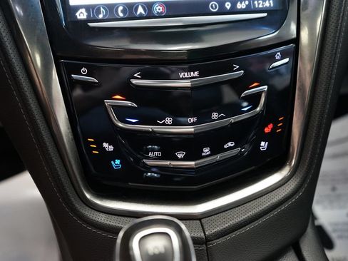 Used 2018 Cadillac CTS Vsport Premium Luxury RWD image 40