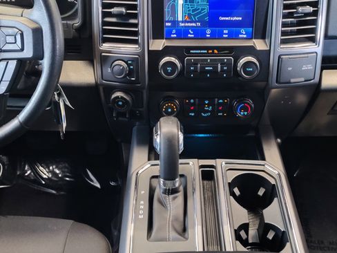 Used 2020 Ford F150 XLT w/ Equipment Group 302A Luxury image 22