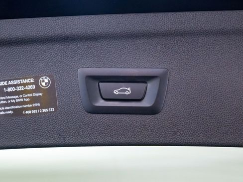 New 2026 BMW iX xDrive60 w/ M Sport Package image 32