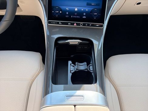 New 2026 Mercedes-Benz C 300 4MATIC Sedan image 12
