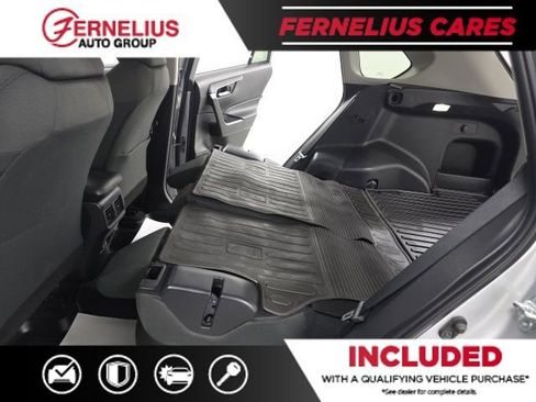 Used 2022 Toyota RAV4 XLE image 22