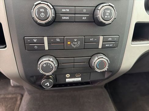 Used 2012 Ford F150 XLT w/ XLT Chrome Pkg image 26