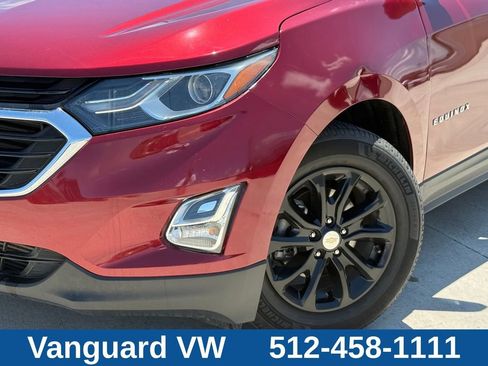 Used 2020 Chevrolet Equinox LT FWD image 3