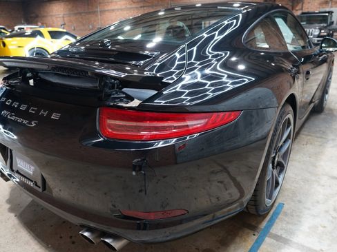 Used 2012 Porsche 911 Carrera S image 21