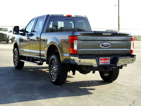 Used 2019 Ford F250 Lariat w/ Lariat Value Package image 8