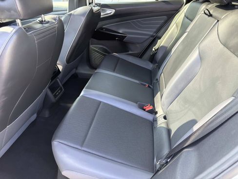 Certified 2023 Volkswagen ID.4 Pro S AWD/4WD image 11