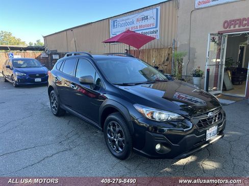 Used 2021 Subaru Crosstrek 2.5i Sport w/ Moonroof Package AWD/4WD image 2
