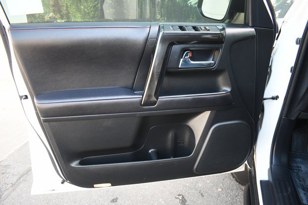 Used 2022 Chevrolet Silverado 1500 Custom w/ LPO, Blackout Package AWD/4WD image 13