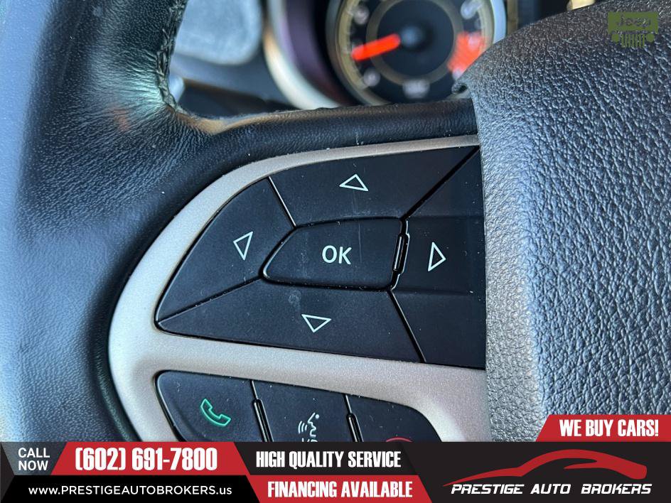 Used 2015 Jeep Cherokee Latitude w/ Comfort/Convenience Group FWD image 27