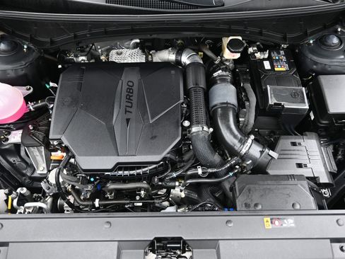 Used 2024 Hyundai Santa Cruz Limited image 30