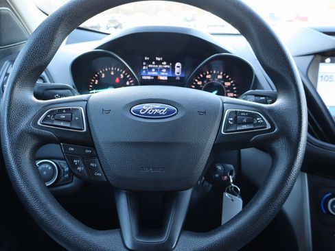 Used 2018 Ford Escape SE w/ SE Sync 3 Package image 5