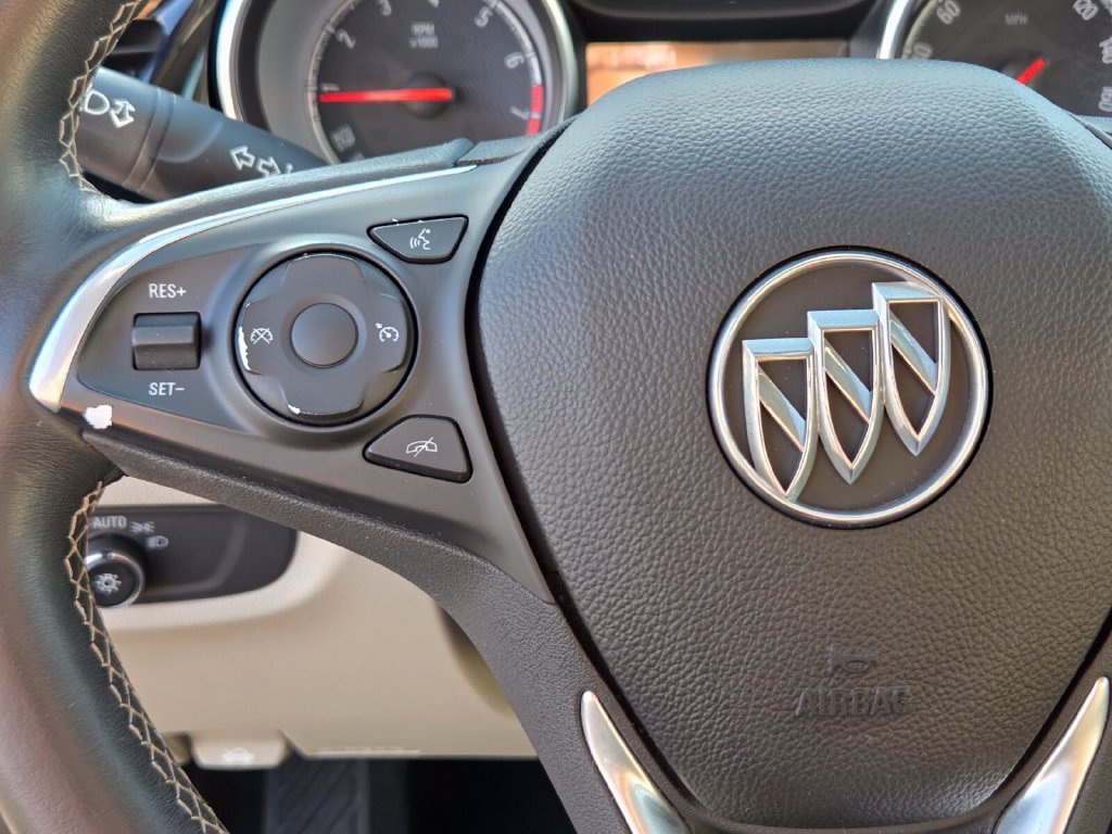 Used 2018 Buick Regal Preferred w/ Sights and Sounds Package FWD image 24