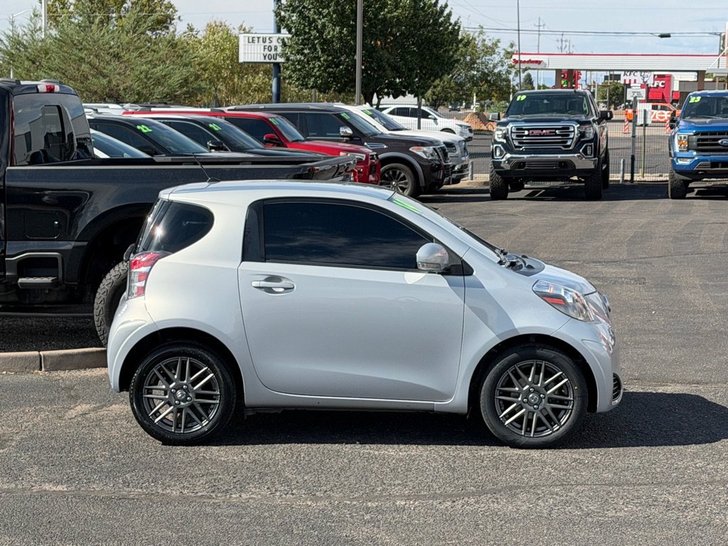 Used 2014 Scion iQ 10 Series FWD image 42