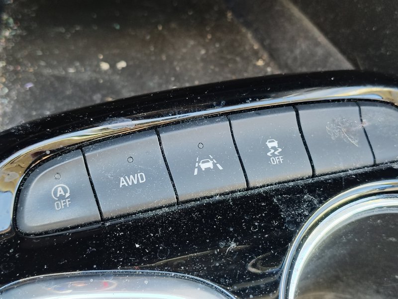 Used 2024 Buick Encore GX Preferred w/ Comfort Package AWD/4WD image 17