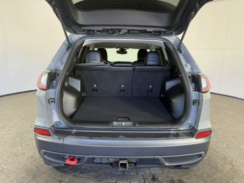 Used 2022 Jeep Cherokee Trailhawk w/ Trailer Tow Group AWD/4WD image 7