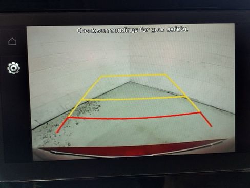 Used 2022 Kia Niro EX Premium image 9