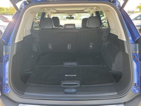 Certified 2023 Nissan Rogue SL FWD image 8