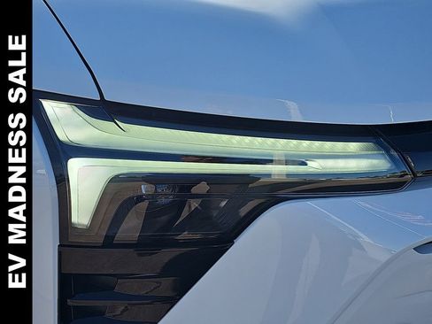 New 2025 Chevrolet Blazer EV LT w/ Midnight/Sport Edition image 34