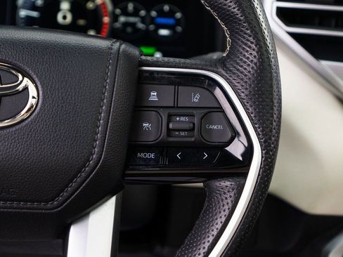 Used 2024 Toyota Tundra Capstone image 33