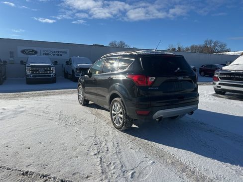 Used 2019 Ford Escape SEL image 7