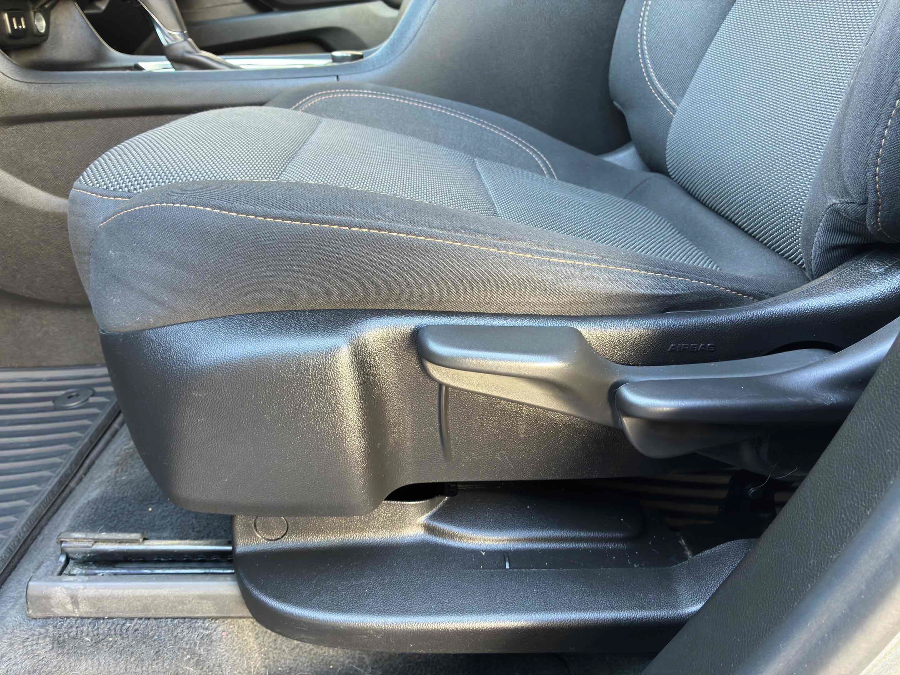 Used 2018 Chevrolet Traverse LS AWD/4WD image 39
