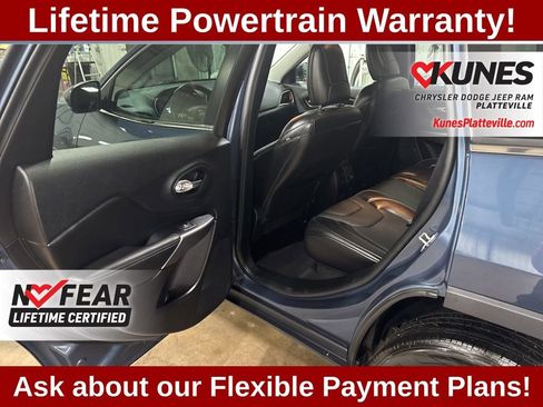 Used 2021 Jeep Cherokee Latitude Lux image 16