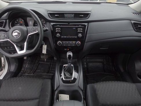 Used 2017 Nissan Rogue S image 12