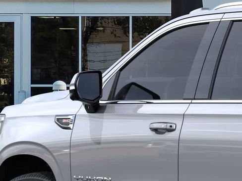 New 2026 GMC Yukon XL Elevation w/ Elevation Premium Package AWD/4WD image 12