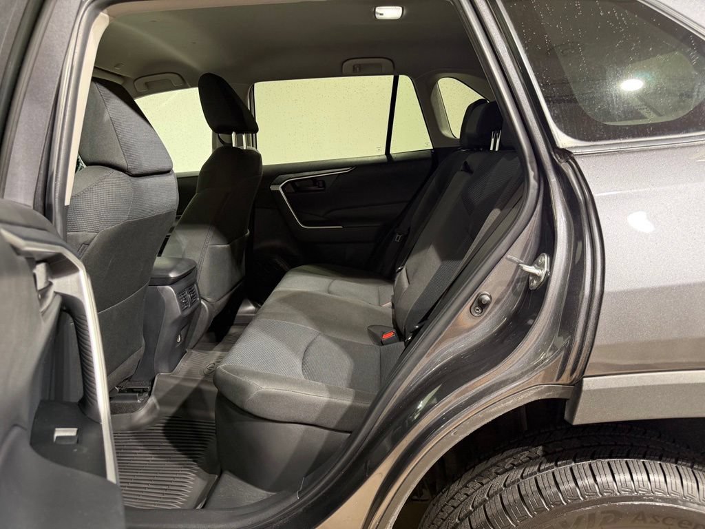 Certified 2025 Toyota RAV4 LE AWD/4WD image 19