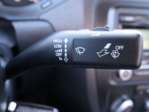 Used 2013 Volkswagen Jetta SE image 31