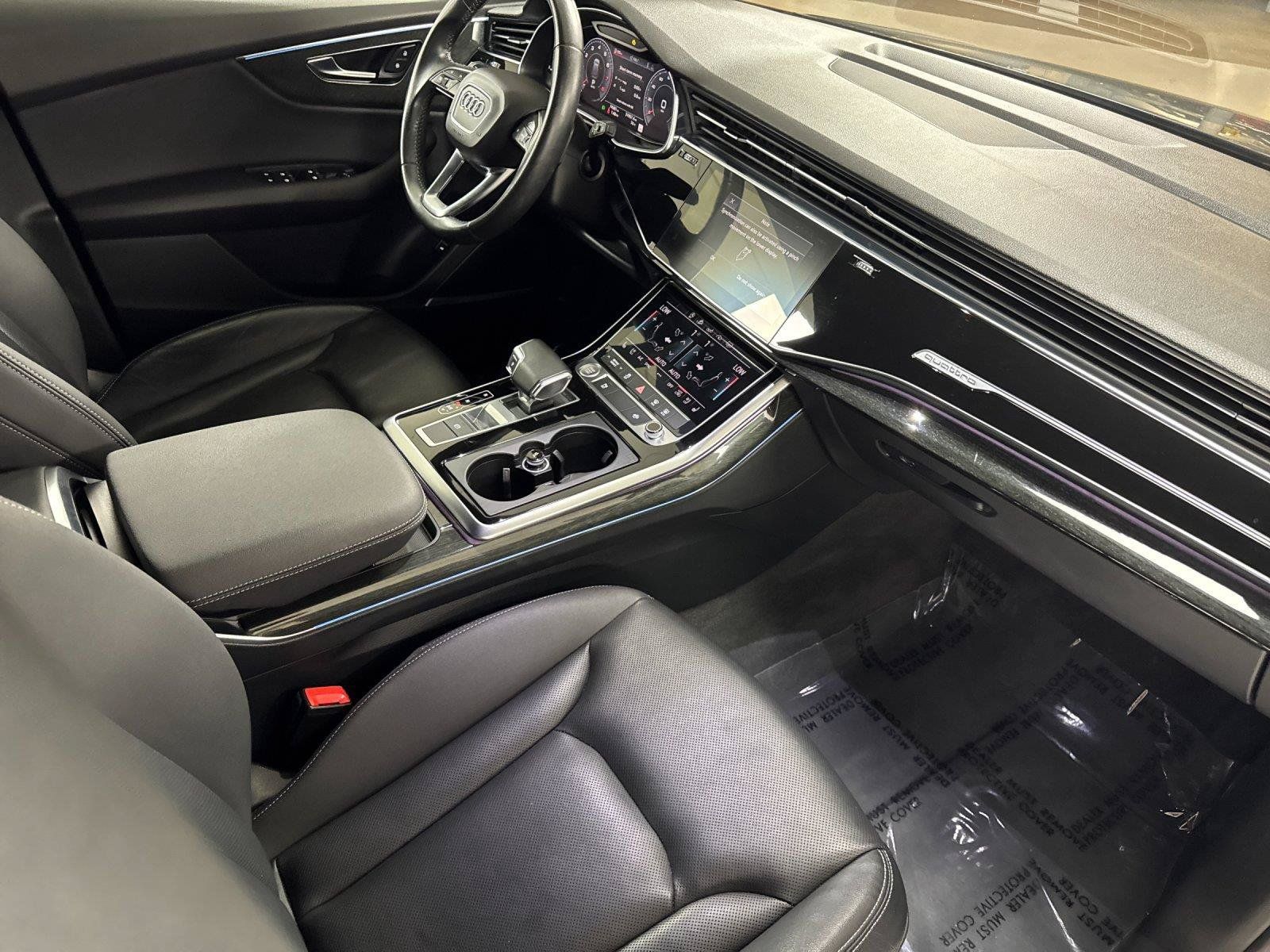 Used 2020 Audi Q8 Premium Plus w/ Premium Plus Package AWD/4WD image 15