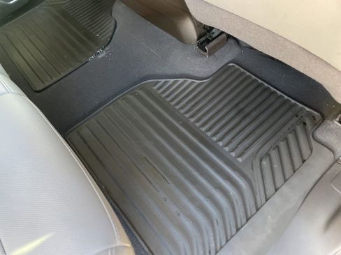 Used 2022 Chevrolet Silverado 1500 LTZ w/ LTZ Convenience Package II image 24