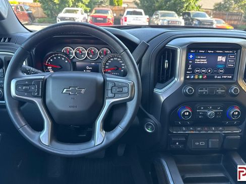 Certified 2020 Chevrolet Silverado 1500 RST w/ True North Edition AWD/4WD image 15