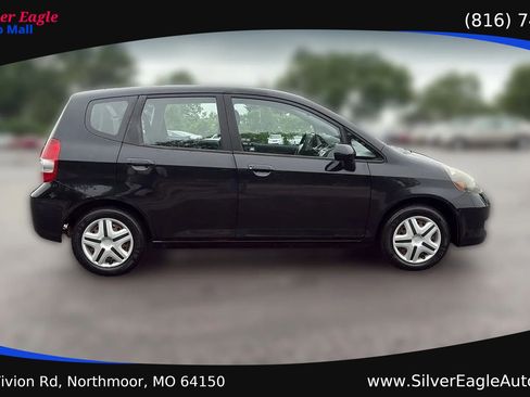 Used 2007 Honda Fit image 6