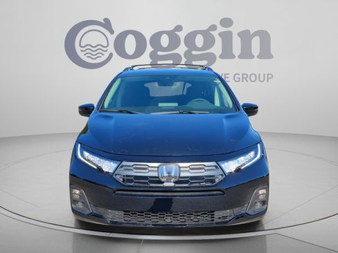 Certified 2026 Honda Odyssey EX-L image 6