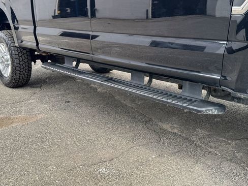 Certified 2019 Ford F250 XLT w/ XLT Value Package AWD/4WD image 15