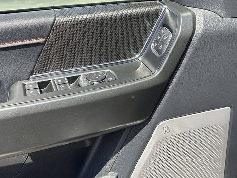 Used 2025 Ford F150 Raptor AWD/4WD image 17