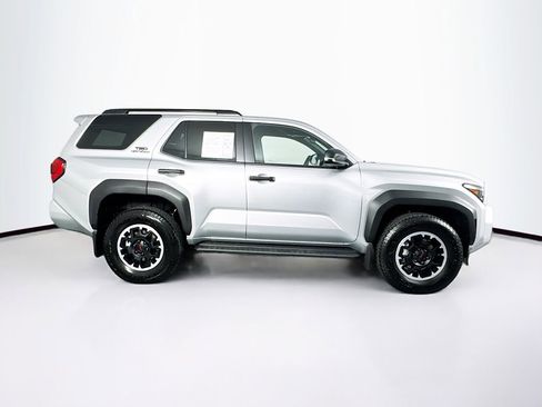 Used 2025 Toyota 4Runner TRD Off-Road image 11