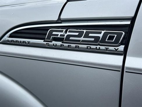 Used 2013 Ford F250 Lariat image 10
