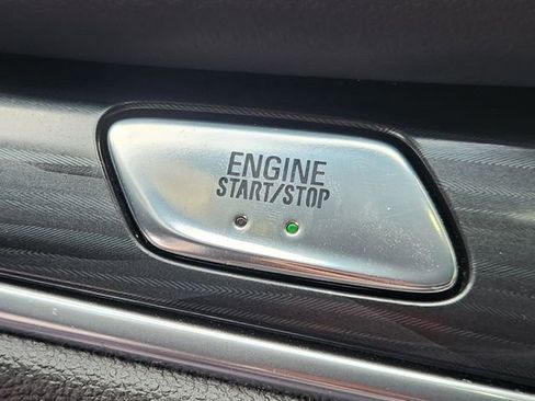 Certified 2023 Buick Enclave Essence w/ Experience Buick Package FWD image 21