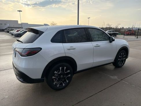 New 2026 Honda HR-V EX-L image 5