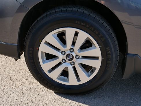 Used 2018 Subaru Outback 2.5i image 15