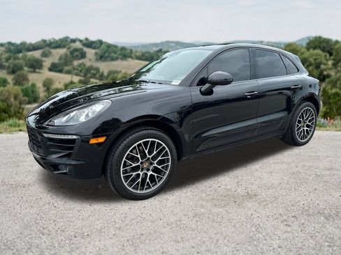 Used 2018 Porsche Macan Sport Edition AWD/4WD image 3